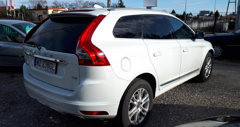 Volvo XC 60 cena 59999 przebieg: 231000, rok produkcji 2015 z Warszawa małe 301